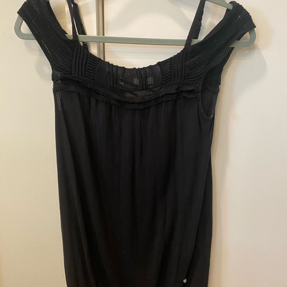 Guess Women’s Off The Shoulder Black Shirt
